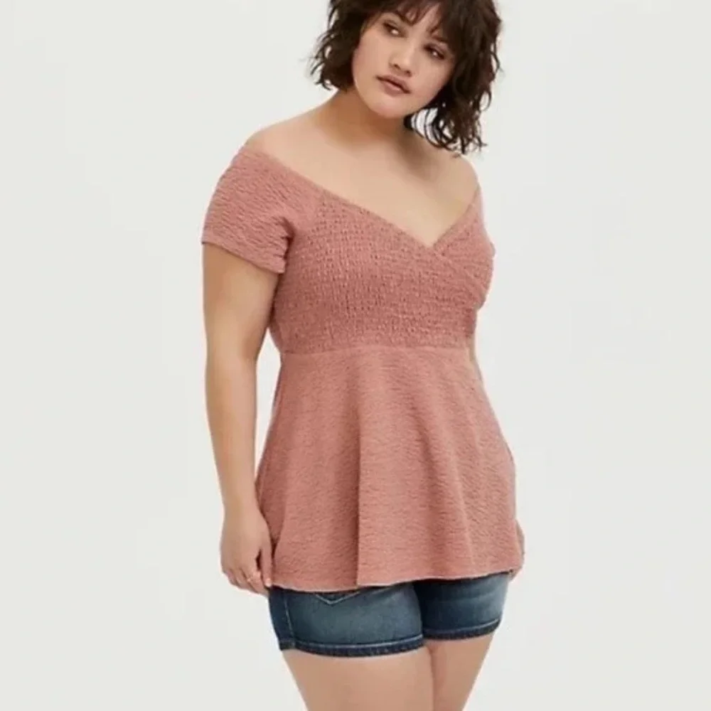 Torrid Dusty Pink Smocked Knit V Neck Top Sz 3X - Picture 1 of 8